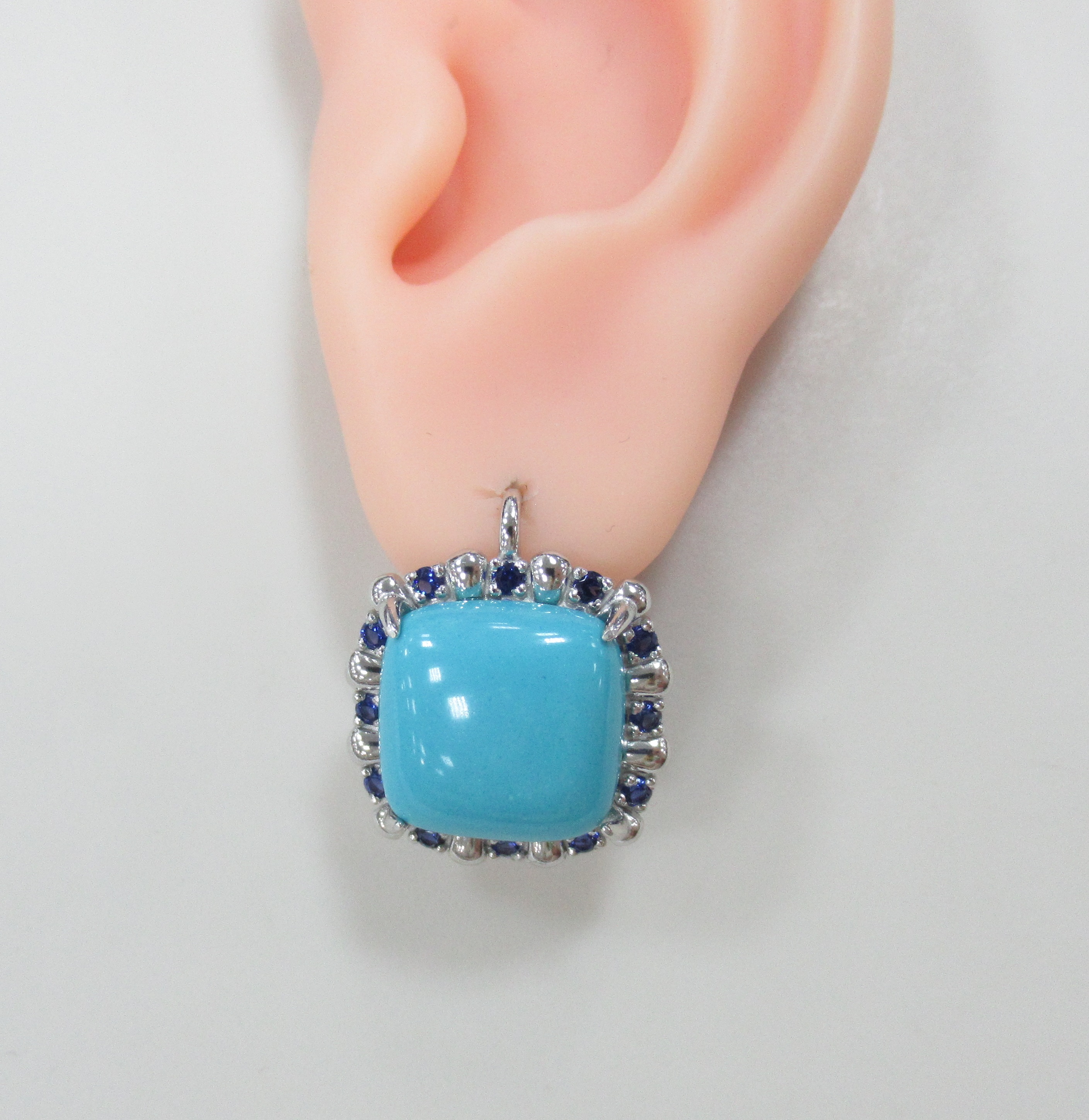 Серебряные серьги с бирюзой